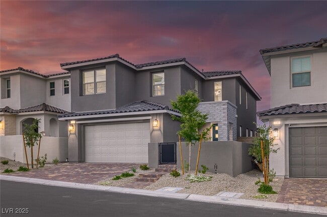 2246 Bird of Prey St
