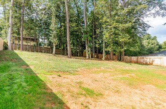 3345 Flowers Dr in College Park, GA - Building Photo - Building Photo