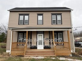 307 State Hwy 47 in Warrenton, MO - Building Photo