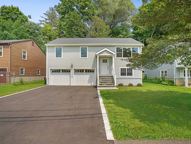 property at 6 Erin Ct