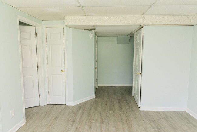 property at 114 Stratford Ct