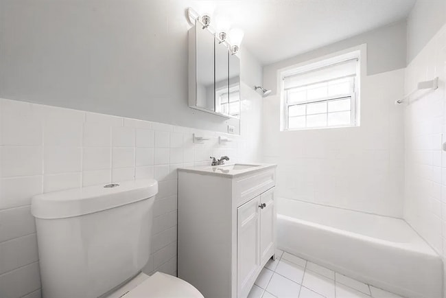 property at 10 Colonial Village Dr