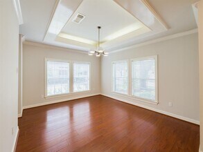 14211 Woodville Gardens Dr in Houston, TX - Building Photo - Building Photo