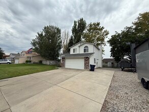 3437 W 4975 S in Roy, UT - Building Photo - Building Photo