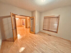 18534 98th Pl N in Osseo, MN - Building Photo - Building Photo