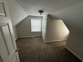 117 Merigold Dr in New Britain, CT - Building Photo