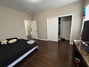 1242 Clinton Pl, Unit 2 in Elizabeth, NJ - Building Photo - Building Photo