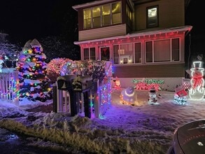 11 Elm St, Unit 11 Elm Street in Derby, CT - Foto de edificio - Building Photo