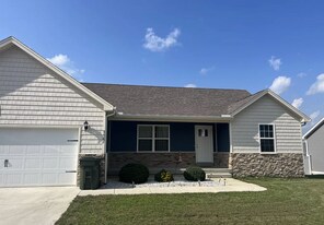 327 Valhalla Trace in Vine Grove, KY - Building Photo