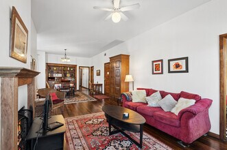 4057 N Damen Ave in Chicago, IL - Building Photo - Building Photo