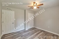 1316 Tom Watson Rd in Lakeland, FL - Building Photo - Building Photo