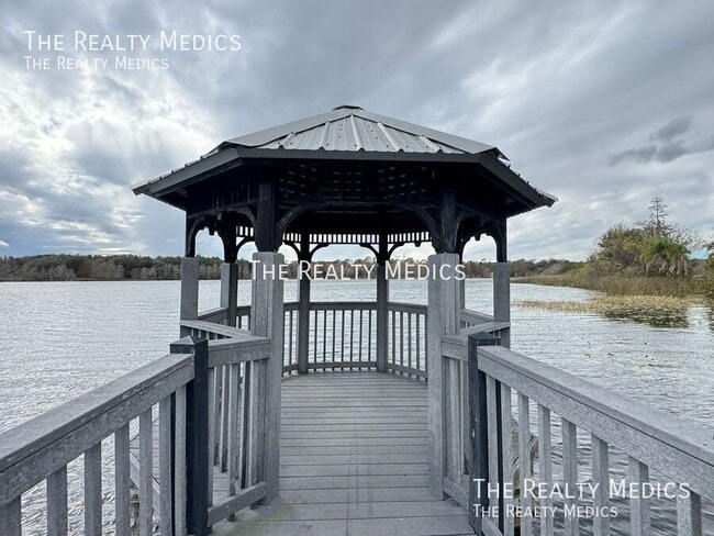 property at 6627 Queens Borough Ave