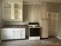 3224 Monroe Ave in Cleveland, OH - Building Photo - Building Photo