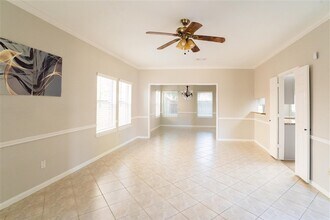 16434 Concord Falls Ln in Sugar Land, TX - Building Photo - Building Photo