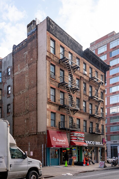 1503 Lexington Ave in New York, NY - Building Photo