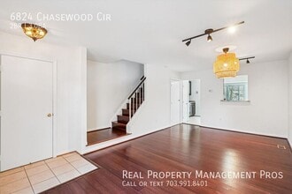 6824 Chasewood Cir in Centreville, VA - Building Photo - Building Photo