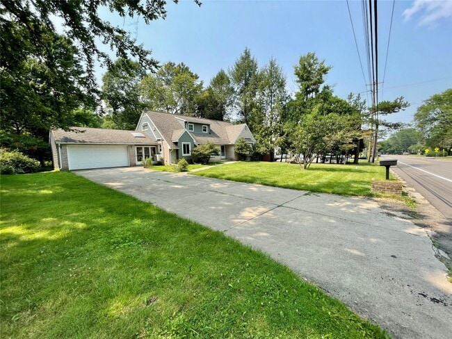 500 Murray Hill Rd in Vestal, NY - Building Photo - Building Photo