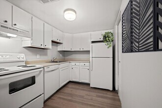 Parkside Apartments in Wilmerding, PA - Building Photo - Building Photo