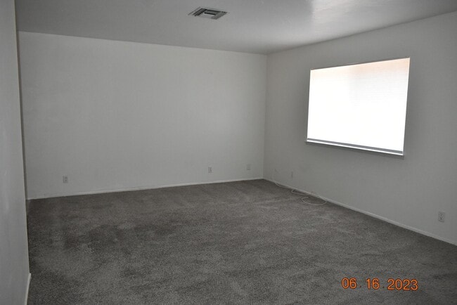 219 Panamint Ave in Ridgecrest, CA - Building Photo - Building Photo