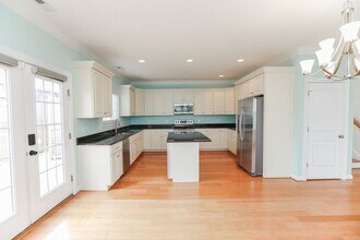 9628 9th Bay St in Norfolk, VA - Building Photo - Building Photo