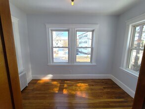 93 Pleasant St in Quincy, MA - Foto de edificio - Building Photo