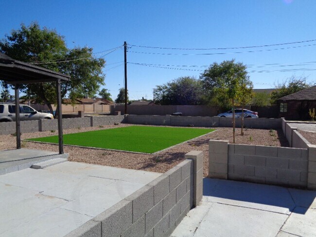 2412 E Coronado Rd in Phoenix, AZ - Building Photo - Building Photo