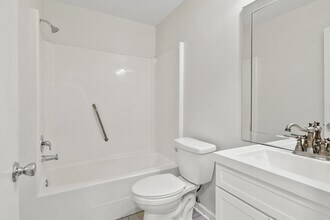 2 Cobbler Ct in Savannah, GA - Building Photo - Building Photo