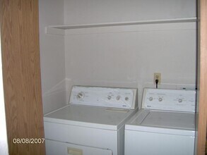 1335 Soaring Eagle Dr in Colorado Springs, CO - Building Photo - Building Photo