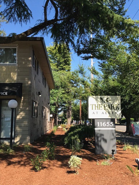 Park At Allen Apartments in Beaverton, OR - Foto de edificio - Building Photo