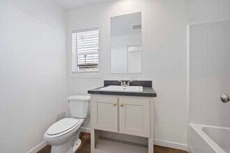 4315 N Flowing Wells Rd in Tucson, AZ - Building Photo - Building Photo