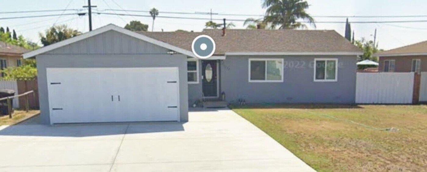 11782 Palmwood Dr in Garden Grove, CA - Building Photo