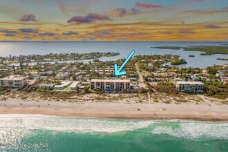 1305 S Atlantic Ave in Cocoa Beach, FL - Building Photo - Building Photo