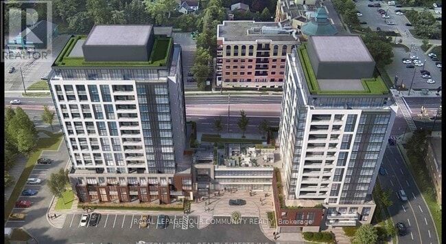 715 Davis Dr in Newmarket, ON - Building Photo - Building Photo