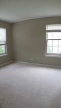 2817 Adams Ct in Schaumburg, IL - Building Photo - Building Photo