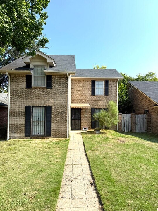 3103 Sutton Dr in Montgomery, AL - Building Photo