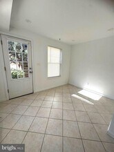 208 S Washington St in Baltimore, MD - Building Photo - Building Photo