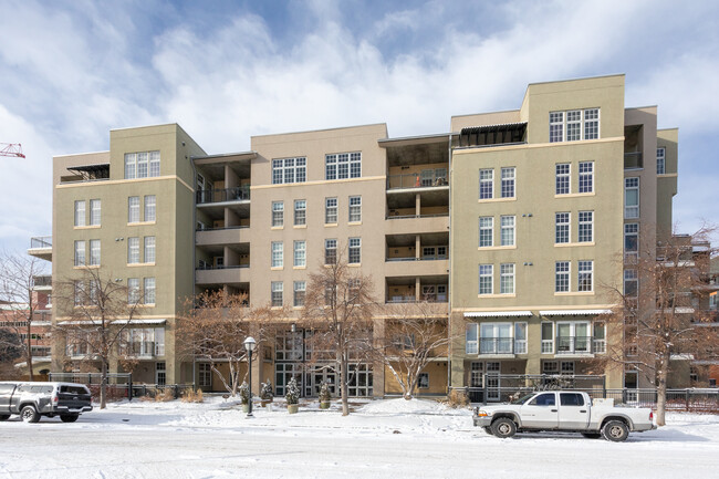 Green House Residences in Denver, CO - Foto de edificio - Building Photo