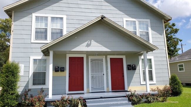 property at 214 W Republic St