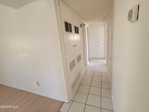 7204 Alto Rey Ave in El Paso, TX - Building Photo - Building Photo