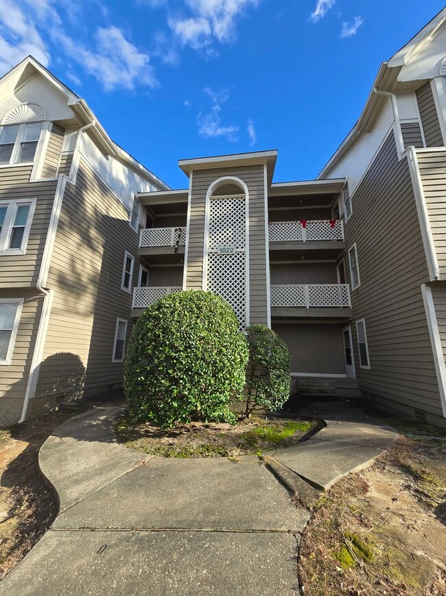 property at 1022 Wood Creek Dr