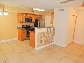 12560 Equestrian Cir in Ft. Myers, FL - Building Photo - Building Photo