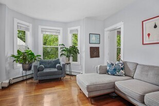 4 Marlou Ter, Unit 3 in Boston, MA - Building Photo