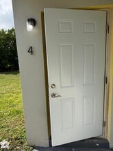 831 NW 1st Ave in Fort Lauderdale, FL - Building Photo - Building Photo