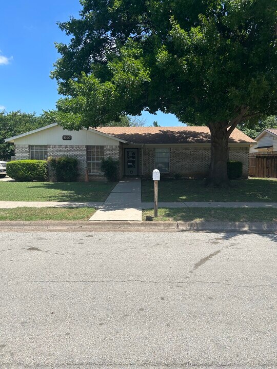 540 Sierra Blanca Dr in Saginaw, TX - Building Photo