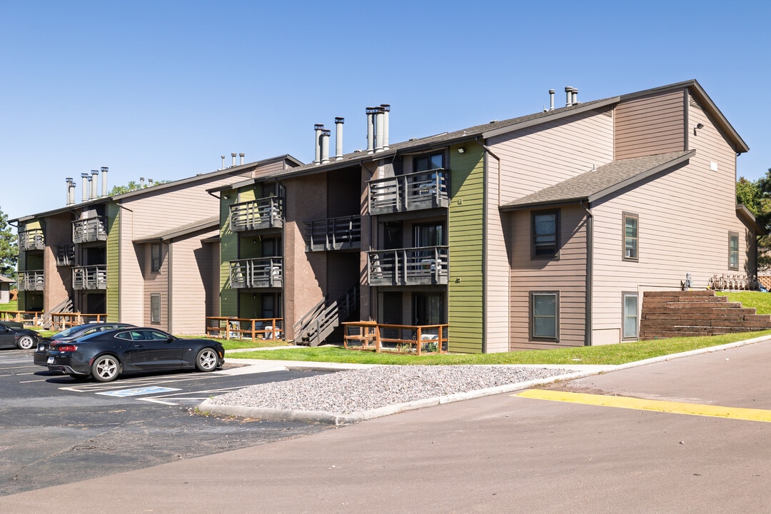 Western Hills in Colorado Springs, CO - Building Photo