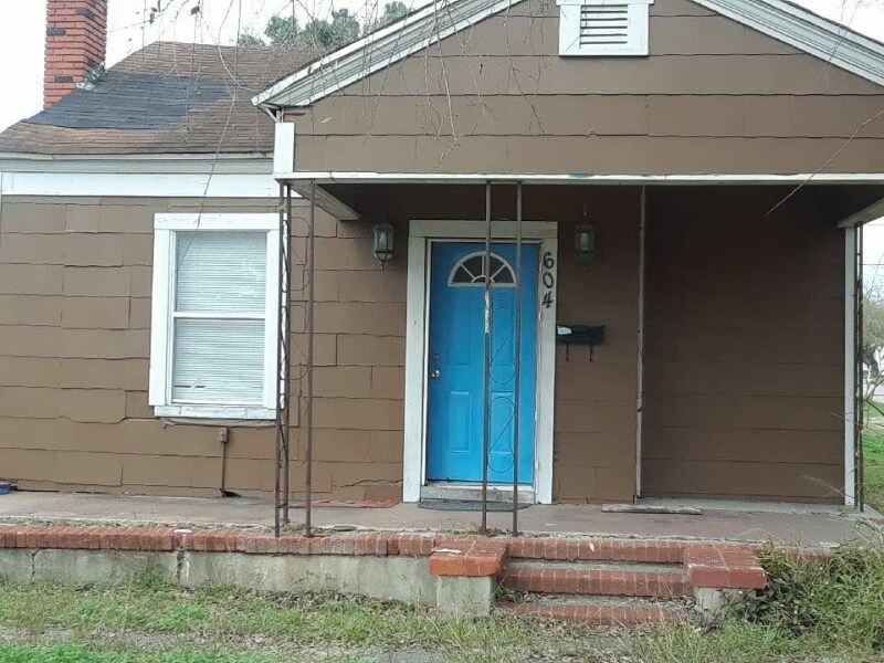 604 W King Ave Photo