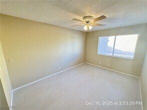 3674 Duneville St in Las Vegas, NV - Building Photo - Building Photo