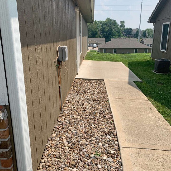 524 W Gay St in Warrensburg, MO - Building Photo