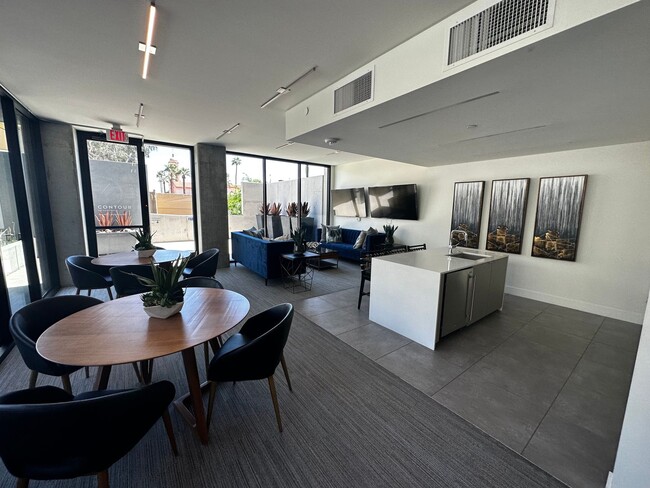 property at 2300 E Campbell Ave