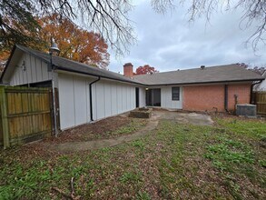 2012 Ebbtide Ln in Dallas, TX - Building Photo - Building Photo